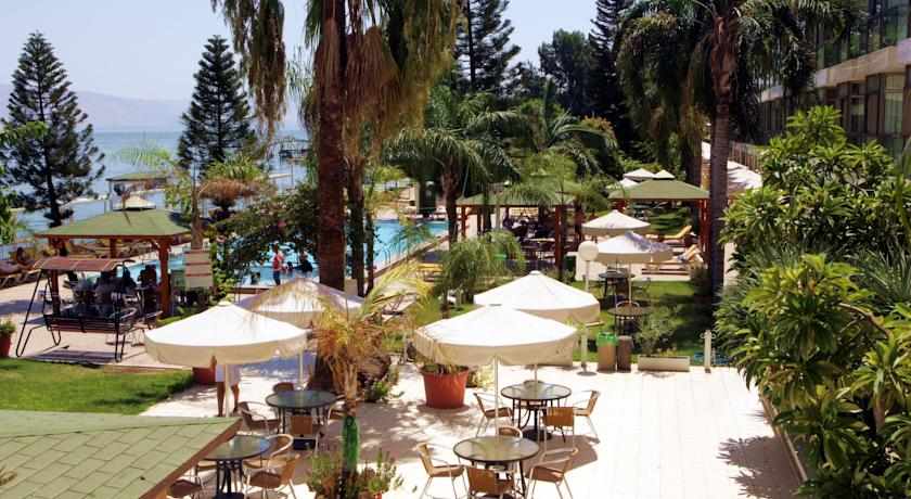 מלון חוף רון בטבריה