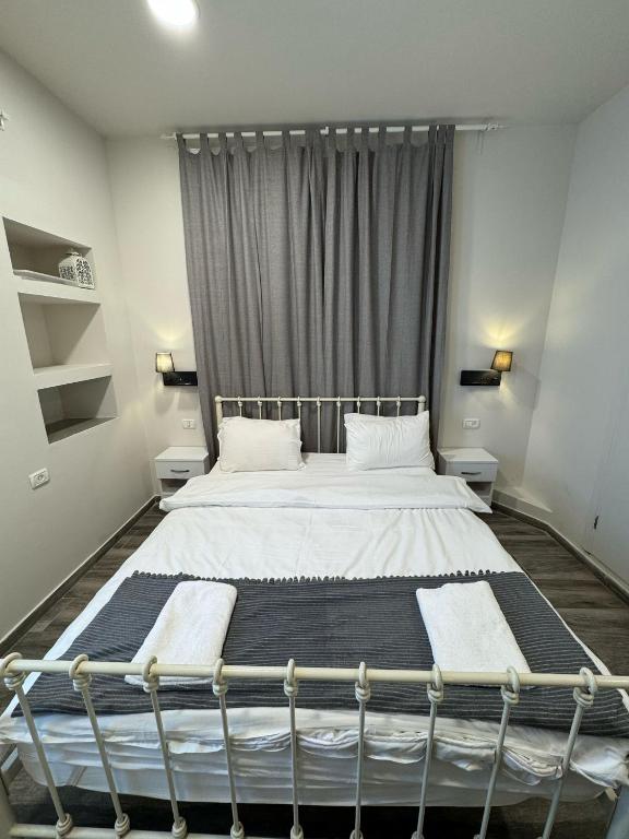 סיטי סטיי טבריה – City Stay